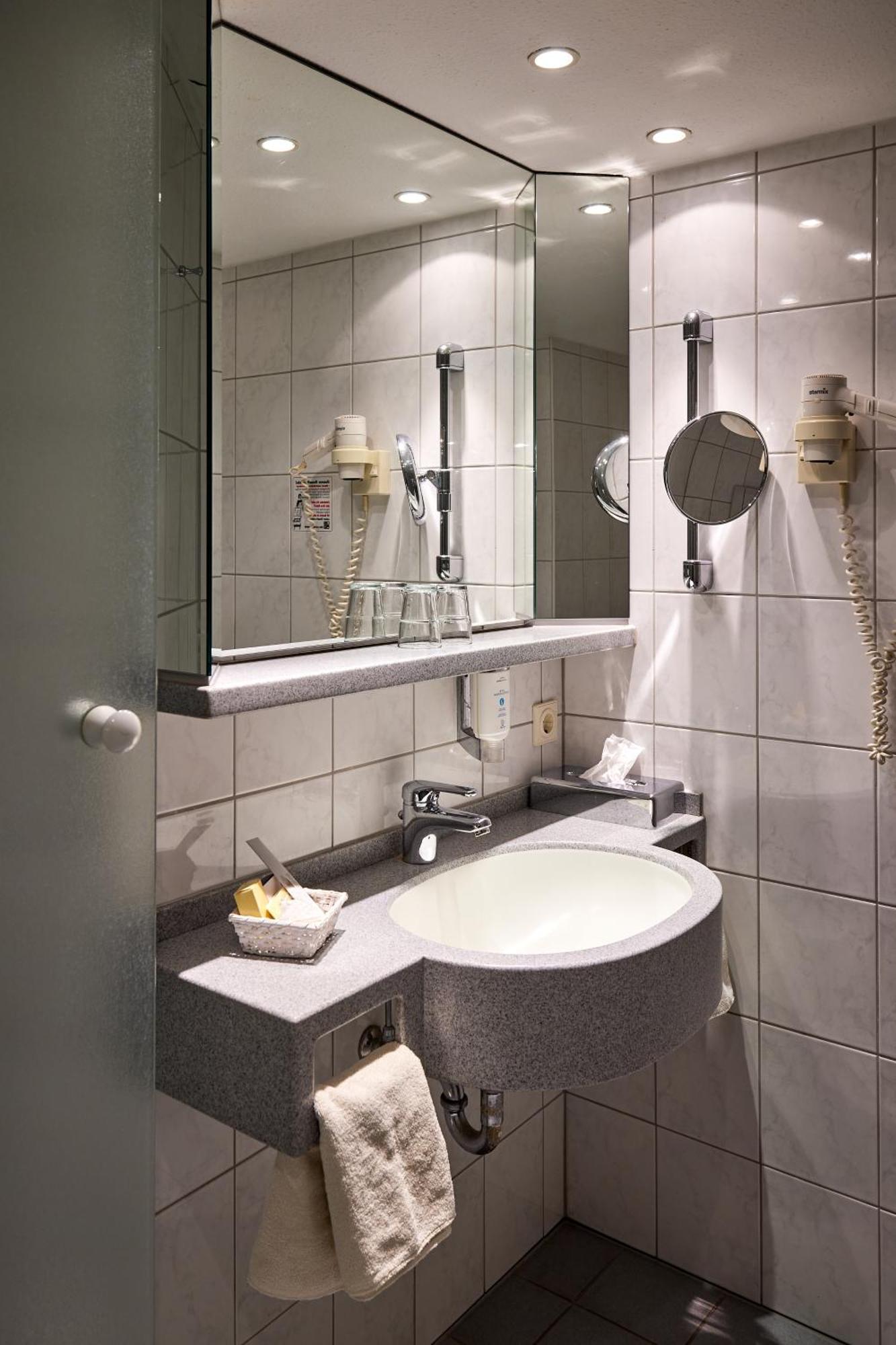 Hotel Restaurant Stegemann Saerbeck ภายนอก รูปภาพ